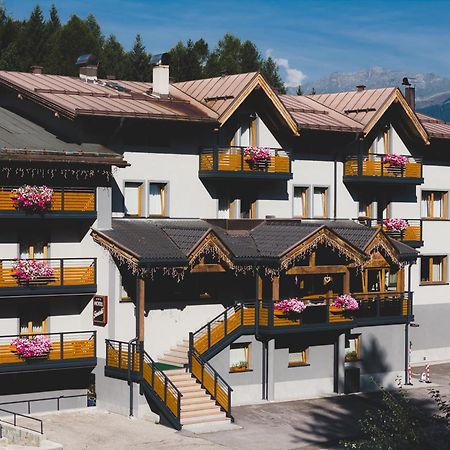Hotel Fantelli Folgarida Kültér fotó