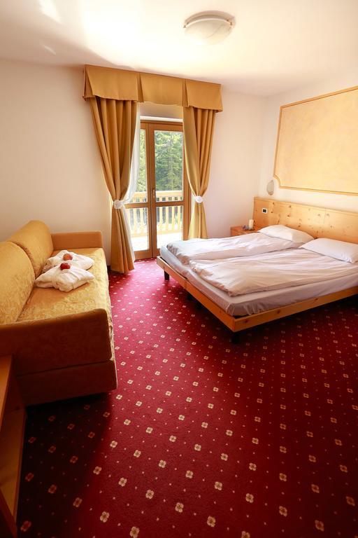 Hotel Fantelli Folgarida Kültér fotó