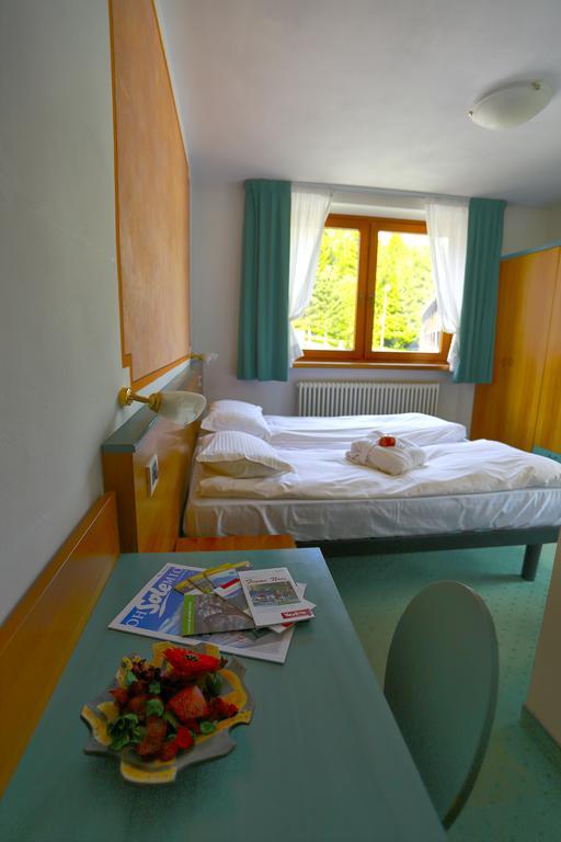 Hotel Fantelli Folgarida Kültér fotó