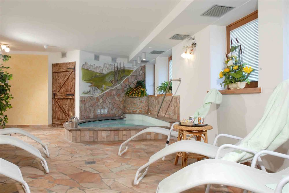 Hotel Fantelli Folgarida Kültér fotó